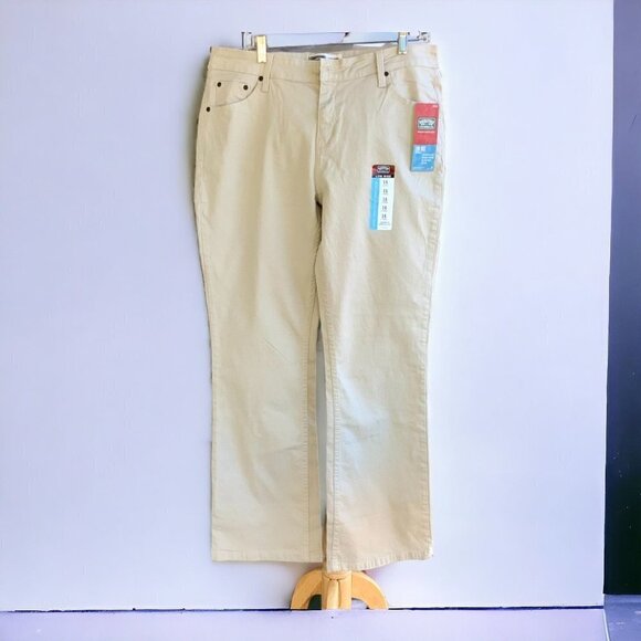 Levi Strauss ladies low rise signature collection bootcut tan jeans new 16 long - Picture 1 of 9